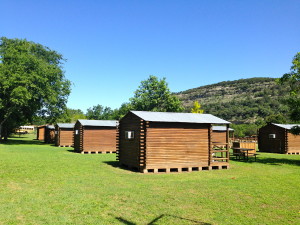 IMG 7384 300x225 Cabins
